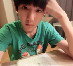 问鼎app的安全性分析:保护用户隐私的措施 问鼎app的安全性分析:保护用户隐私的措施